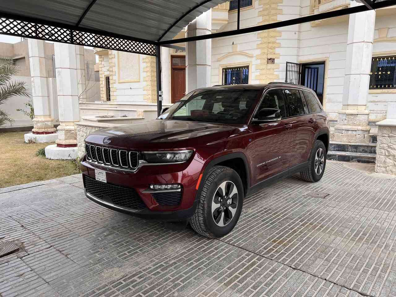 ياالله
السلام عليكم جيب كراند شيروكي 4XE 2024 وارد امريكي

Jeep Grand Cherokee 4Xe 2024 2.0L

         

حجم المكينه : 2000  تيربو + هايبرد + بلك ان 

المسافة المقطوعة : 38  الف ميل

الضرر : بدون ضرر كلين تايتل 
تقرير كار فاكس مرفق مع صور السياره

#مواصفاتها

1.شاشه 

2.بصمه

3. تشغيل عن بعد

4.دمام خلفي

5.كشنات جلد

6.كشن السايق ميمري

7.كشنات كهرباء

8.صندوك كهرباء

9.حساسات خلفيه

10. قطع تبريد 

11.اشاير بالمري

12.رادار امامي

13.رادارات 360

14.ثلاث وضعيات قياده

15. بنوراما فتحتين

16. كير ماوس

17. نظام منحدرات

18. هيترات بالكشنات 

19.ويل كب كروم

20.لايتات لد

21.بكلايت لد

22.كشافات

23.بصمة ابواب

فول مواصفات

#السعر 340 بدون رقم رقمها مجاني تاريخ الوصول 2025/12/30

تفاصيل اكثر هذا رقمي ***********

مكاني الرمادي الجمعية

