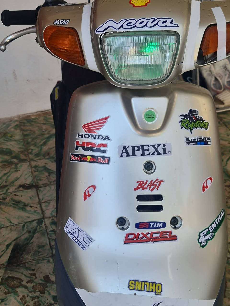 سلام عليكم
دراجه بطه 60 للبيع 
شلعه ومعدل ياكل الكاع 
هندر واحد بكل وكت 
عليهه سكن اخضر 
ولد ثلجي 
هندر مو سلف 
كفرات تجاري 
مامتعوبه الدراجه وماماشيه هواي 
كهربائيات كلها شغاله اشاير يمنه ويسره شغاله 
بك لايت شغال 
مامفتوحه الدراجه 
بل مطر ماتطفه 
السعر 400 وبيهه مجال 
مكاني ميسان 
راسلني بل تعاليق واطبلك خاص 
لو تراسلني عله هاذ الرقم      ***********
