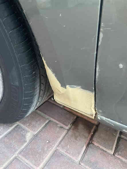 السلام عليكم بروتون ٢٠٠٥رقم جديد سنويه لغايه ٢٠٢٩مكينه وكير خير من الله يرادلها فقط تلحيظات مثل ما موضح بلصور السعر ٤٥وبيها مجال مكاني بغداد الحريه الاتصال ***********
