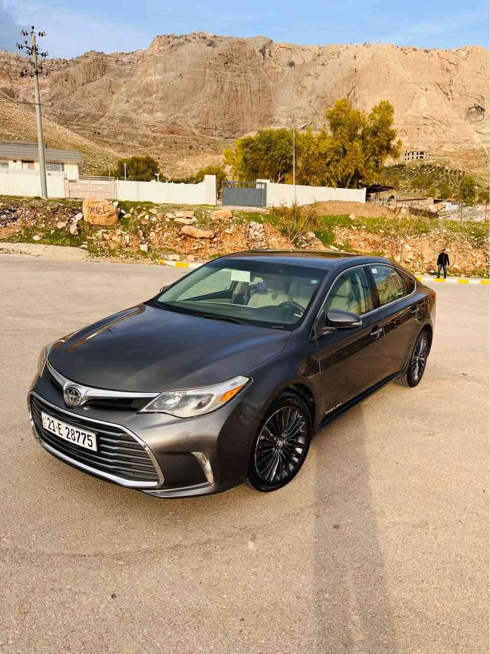 Avalon 2016
فول مواصفات جگة لة سلايد 
٣ بارجةي بوياخة سونةريم 
داناوة 
100ml  روشتوة  مةكينةي نةكراوةتةوة 
هةموو گياني بةشةرتة 
*********** دار بنديهكان, السليمانية
