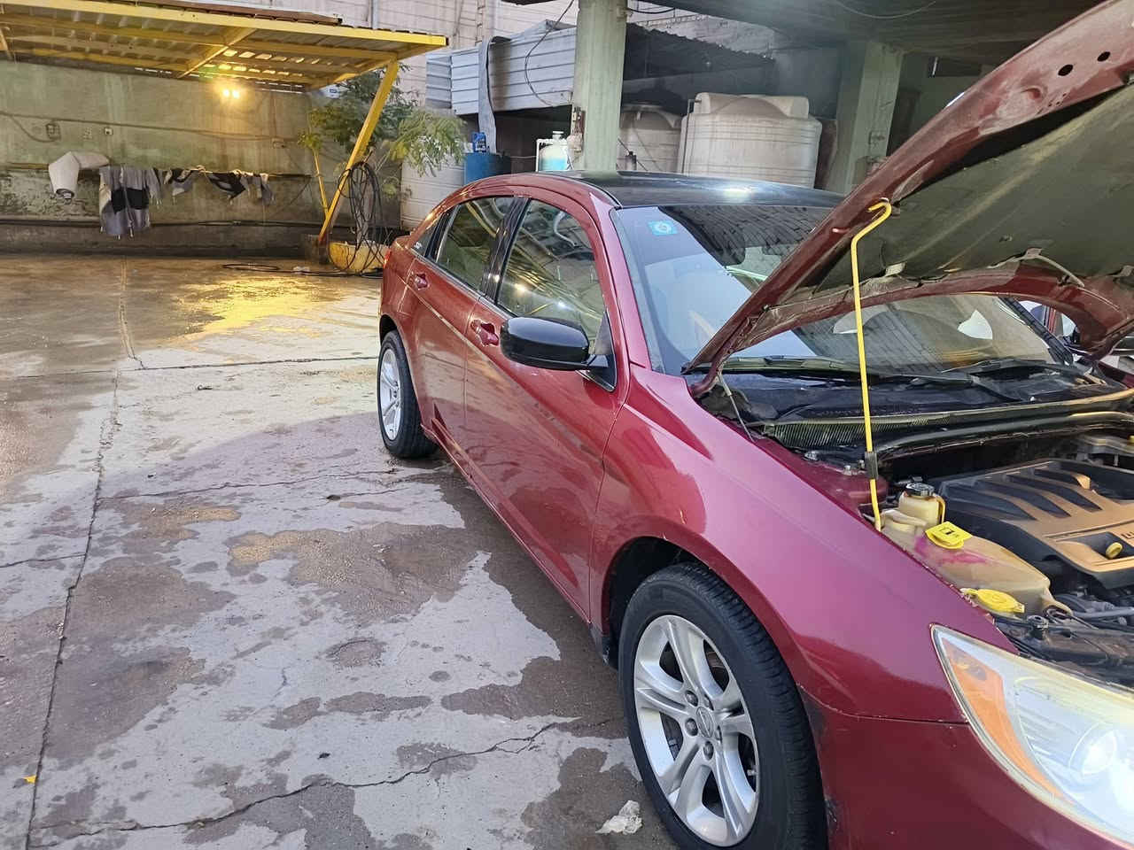 سي 200 موديل 14 محرك 4 سلندر 2400 رقم بابل إنكليزي ماشيه ١٥٠ حادث جاملغ بنيد وبيه صبغات أثر جراد سياره حلوه كير محرك جديد  تبريد  ثلج كهرباءيات كله شغال لايت زنون عالي ناصي تحكم عارضه ٧٨ للاستفسار 
***********//مكاني حله حي الجامعه
