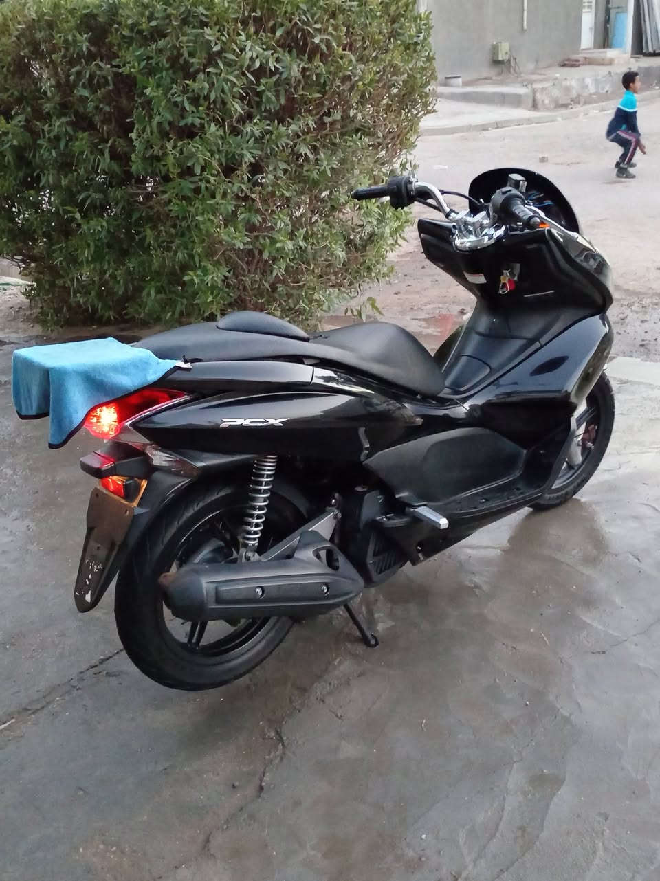 ألسلام عليكم شباب بي سي أكس للبيع جيل أول ياباني شرط ألفحص ألسعر ١٥ $ورقه وبيه مجال للشراي ***********
