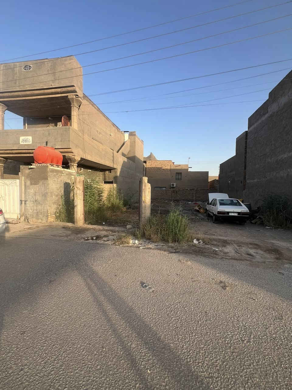 #للبيع  قطعة  طابو  ملك صرف 

 مساحه 110 متر🏡🏡
واجهة 5/5 🏡🏡⚔️⚔️
نزال 20 🏡⚔️

تتوفر فيه جميع الخدمات السكن 🏠

باقي التفاصيل موضحه في مقطع فيديو والصور 📷 
📍الموقع بابل قضاء المحاويل/ حي ابو سديرة 

🌿🌿🌿🌿🌿🌿🌿🌿🌿🌿🌿🌿🌿
#للإستفسار اكثر او معرفة السعر يرجى مراسلتنا او  الاتصال على الارقام التاليه او زياره #مكتب #عقارات #الاسد #الكائن في قضاء المحاويل حي ١٧ قرب #مقهى الصياد 
***********/ ***********/ ابواسد
