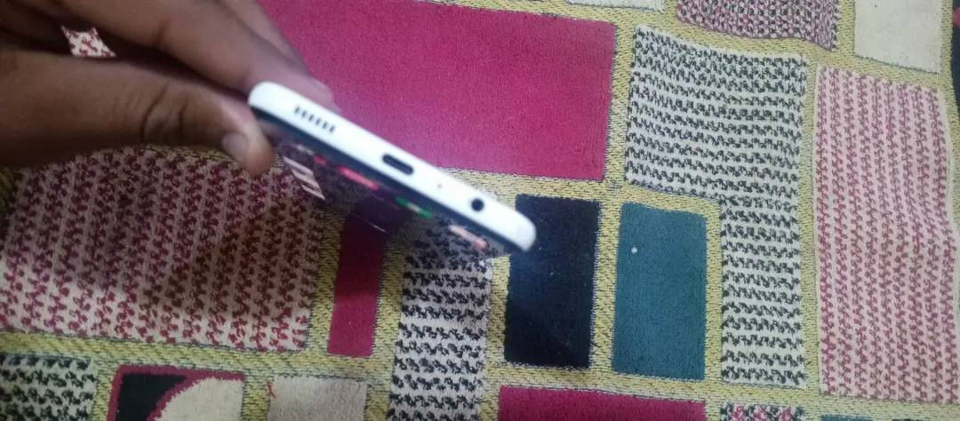 السلام عليكم تليفون اي سامسونج اي 23 للبيع بقره 128 بطاريه 5000 تليفون نظيف مكالمه السعر 90 مراوس


**إذا كنت صاحب هذا الإعلان وتريد حذفه لأي سبب، رجاءا أرسل رسالة إلى الدعم الفني**