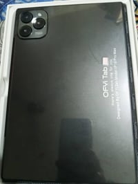 ايباد • جديد • ملحقات كاملة