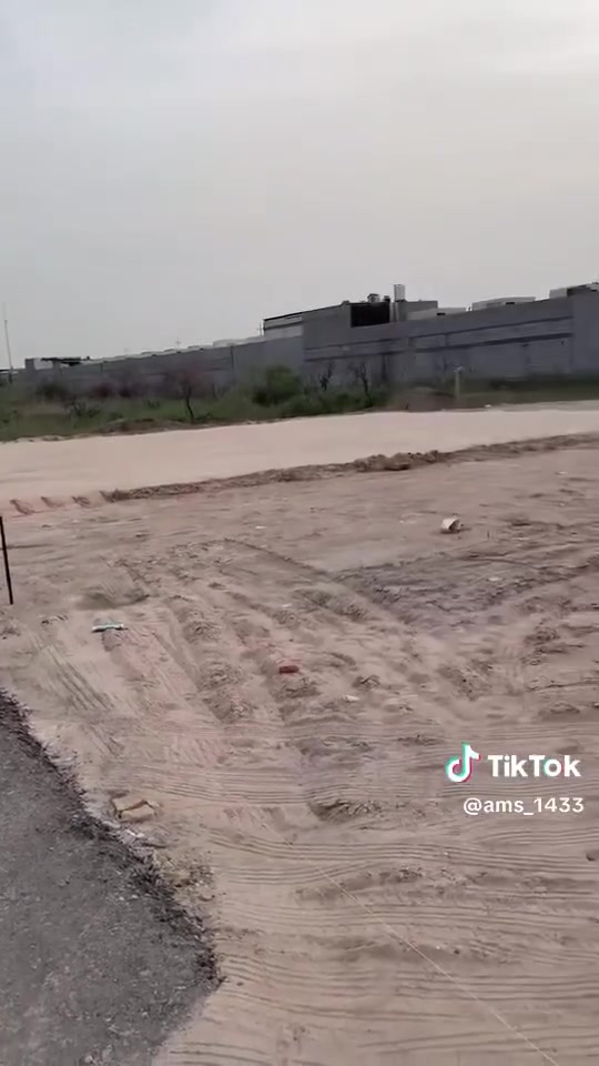 تتوفر قطع للبيع في البصره شط العرب الجزيره زين العابدين تتوفر عندي كافت المساحات الاستفسار ***********
