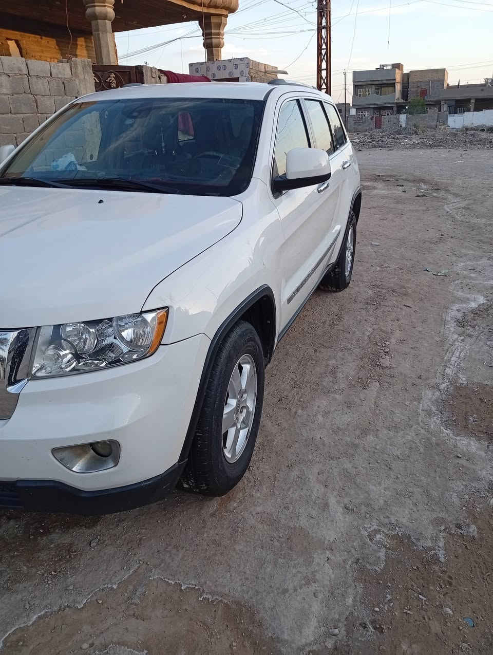 السلام عليكم جيب لاريدو موديل 12 كلين بدون ظرر سته سلندر تحكم حساس فور ويل كشنات جلد  كهربائي بصمه تشغيل بصمه أبواب بيع مستعجل 150قفل ماكو هيج سعر ***********
