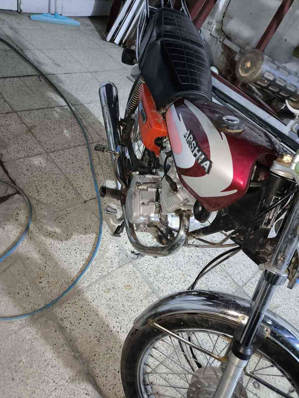 السلام عليكم دراجه ارشا 4كير الدراجه  نضيفه كلش موديل 2020  كل كهربائياته شغاله شلعته حلوه اوراق اصولي مكاني كربلاء 
*********** كربلاء, العراق
