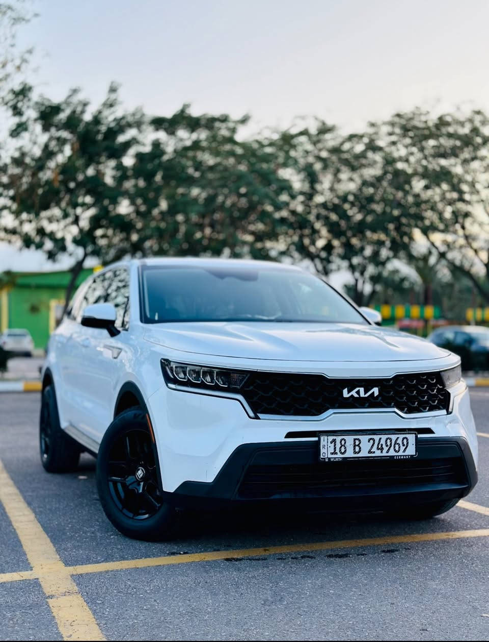 السلام عليكم ورحمه الله ….
للبيع فقط …
سورنتو 2023 اكس لاين 
 بدون ايرباك 
المواصفات 
1.xline   
2 شاشه كبيره لمس 
3 محرك 2500
4 حساسات 
5 كاميرا دواره 
6 اربع عدسات زنون عالي وناصي 
7 اطفاء ذاتي 
8 تشغيل لكاميرا  
9 خمس انظمه قيادة مع نضام ثلجي 
10 كير ٨ سرعات 
11 اشاير مري
12 ويل كب كروم اسود  
13 قيادة ذاتيه
14 رادرات خلفي تتوقف تلقائي 
15 نقطه عمياء 
16 سبعه راكب   
_____
السياره حادثها فقط جاملغ ومبدل نفس لون وربع بنيد كلير فقط وباقي كفاله 
السعر 205 وبيها مجال للشراي
***********
