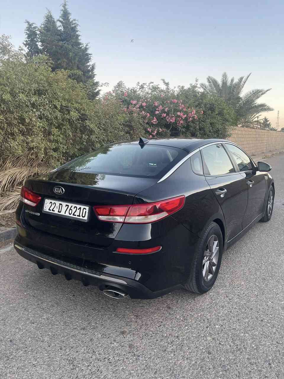 كل عام وأنتم بالف خير اوبتيما موديل 2020 رقم أربيل الجديد سنويه جديده شرط التحويل كير محرك شرط ثلاث قطع ونص صبغ بدون دواخل شرط فول مواصفات عدا الفتحه رادار امامي خلفي جانبي حساسات شاشه تبريد ثلج صدر وطخم تاير جديد سياره بلنايلون مال جناي مابيها اي نقص  السعر 128 وبيه مجال مكان السياره الشركاط الشراي يتصل *********** لمو شراي لايتصل
