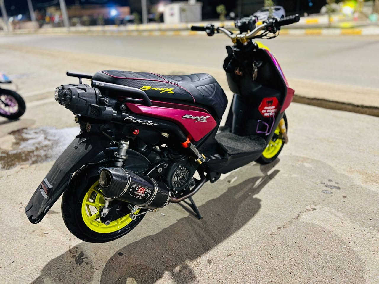 السلام عليكم اخوان
دراجه سكنس جبلي موديل 2014 
دراجه بحاله الوكاله ماشيه 7 الف فقط 
تزويد كلجات امامي وخلفي رياضي مطابقات 
ستيرن عدل دبلات امامي وخلفي رياضي 
اشاير امامي وخلفي وبل بكلايت رياضي بك لايت رياضي KOSO  سبايدر رياضي فراك بريك وقطره أكسل وصره اكسل رياضي 
ملاقط ثنين  شمعه شيال محرك رياضي KOSO صالنصه  رياضيه كلش حلوه صوتها طرب 
وياله رياضي مفترات زوج امامي وخلفي 
 يدات بريك رياضي يدات ستيرن رياضي  
ستيرن KOSO سعر ***********
