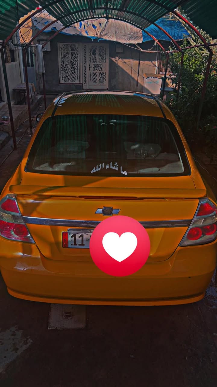 السلام  عليكم
افيو للبيع موديل 2008 بيضه ومصبوغه تكسي 
سياره نضيفه وجاهزه حته تبريدها شغال رقم وهزه جدد مصفره هيئه وغرامات  بيع مستعجل  تجي تكلب وتشوف نقصها بس صدر الخلفي وضربتها بلجنطه  السعر 47وبيها مجال حك الجيه 
*********** بس الشراي يتصل مستعجل عله بيعتها وبلعافيه عل ياخذها متواجد فيس مكاني بغداد التاجي مقابيل معمل الغاز
