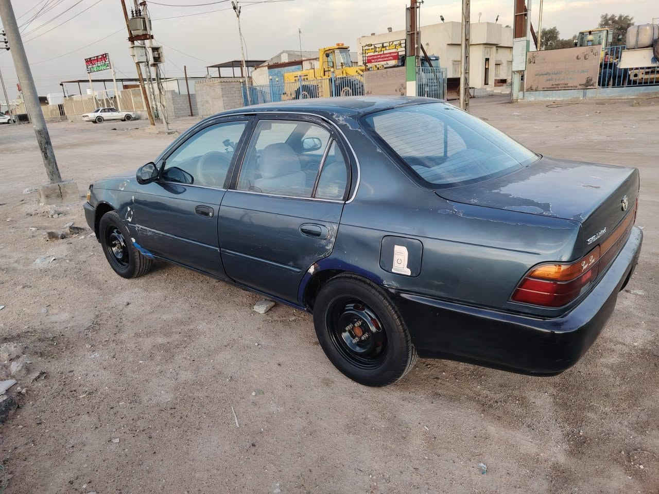 سلام عليكم كورلا للبيع موديل ٩٤ رقم بغداد هزه جديده و سنوية ورقم جديد  دشبول جديد بطاين جدد كهربائيات كلها شغاله مكان السياره الزبير  السعر ٥٢ تحويل ثاني يوم***********
