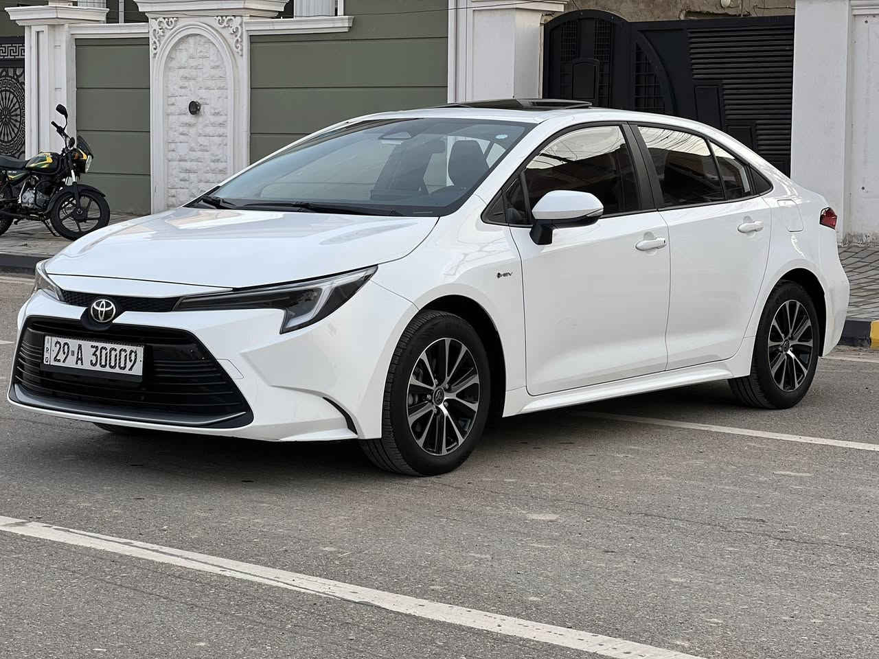 كورلا  2025 هايبرد صيني زيرو حرة بسمي 

رقم مميز 30009  واسط ماشية 0008   فتحة بصمة 3 أنظمة قيادة شاشة كامرة تحكم ستيرن ويل كروم 

مكفولة كفالة عامة 

السعر 153 وبيهة مجال مكاني واسط 
***********
***********
