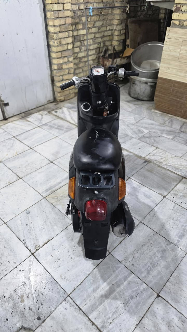 سلام عليكم شباب دراجه ماكس بوليس كابريته دراجه ما رمبه صارلي فتره من نازله كلشي  شغال بيه كهربائيات هندر سلف جيب فيتر افحص برغي ما مفتوح بيه العنوان ميسان حي الحسين قديم هذا رقمي ***********
السعر مطلوب 750 بيه مجال
