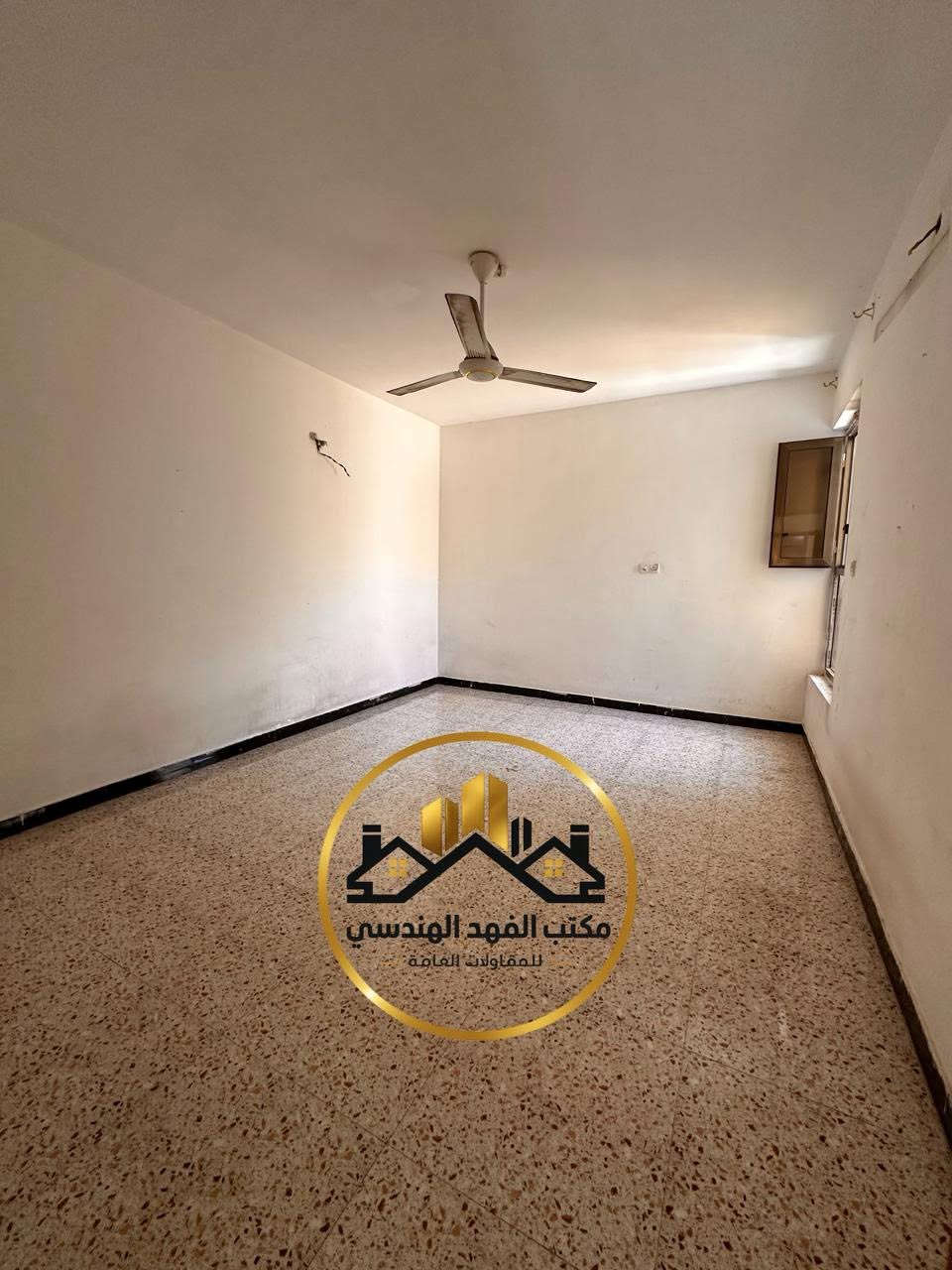 #للايجار_____في_____السيديه
شقة للإيجار – طابق أول فوق الارضي 

🔹 المساحة:120 م²
🔹 تحتوي على:
✅ غرفتين نوم
✅ مطبخ معزول
✅ صالة
✅ خدمات

💰 الإيجار: 600 ألف دينار عراقي

📞 للاستفسار: ***********

او زيارة مكتب الفهد الهندسي
