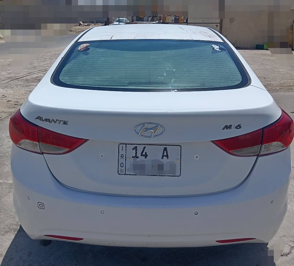 هونداي افانتي رقم بصرة  ***********
موديل 2012 رقم انكليزي جديد سنوية بأسمي 
محرك 1600 دوش جديد ضمان + الكير  بيه ضربة بالجاملغ الخلفي السعر 86$ وبيه مجال قليل مكاني البصرة شط العرب شط العرب, البصرة
