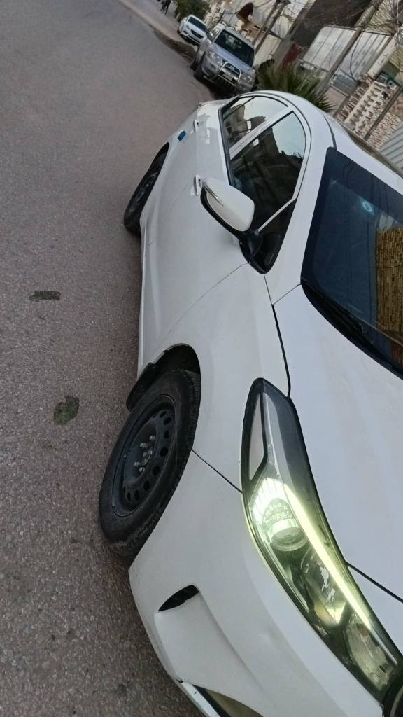 كية سيراتو 2017  
مصبوغة حزام     
حادث جنطة ولغد امامي ايسر 
خليجي فول  
رقم نجف  
فول مواصفات   
مكينة 1600 لا اصراف ولامشاكل 
تبريد شغال 
كير مكفول  
حدادية نضيفة  
السعر 105 وبيهة مجال النجف, العراق


**إذا كنت صاحب هذا الإعلان وتريد حذفه لأي سبب، رجاءا أرسل رسالة إلى الدعم الفني**