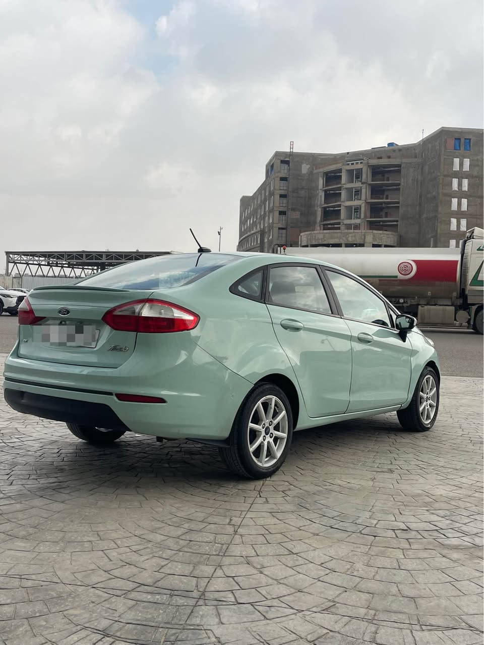 ‎بەناوی خوا 
‎فۆرد فێستا بۆ فرۆشتن 
‎مۆدێل ۲٠۱۷
‎۱ پارچە سبوغ بێ ژۆرێ ۱ جێ تعدیل 
‎مصافات 
‎تعدید سرعە 
‎٤ جام كارەبا 
‎ئاوێنە كارەبا 
‎گەرمی و ساردی بەشەرت 
‎گێڕ تۆماتیك و سپۆرت و عادی
‎٥ ویل و تایەی نوێی لەژێرە 
‎كاڕ پلەی 
‎ناو ۷ ڕەنگ 
‎دوو سویچ
ABS
‎لایت ئۆتۆ 
‎قفل مركەزی
‎سەنەوێ نوێیە تا ۲٠۳۲ 
‎سەیارەكە جائیزە ڕونی مەكینە و ڕونی گێڕم تازە بۆی گۆڕیوە 
‎پاتری تازەیە تایەی تازەیە 
‎سەیارەكە بەناوی خۆمە تعویل و بەناوكردن و غرامە و وەكالەی بەشەرتە 
‎نرخی ۷۷ وەرەقە و تۆزێك معامەلەی تێدایە
‎ژمارەی مۆبایل 
0️⃣7️⃣5️⃣0️⃣7️⃣6️⃣6️⃣2️⃣5️⃣1️⃣3️⃣ أربيل, العراق
