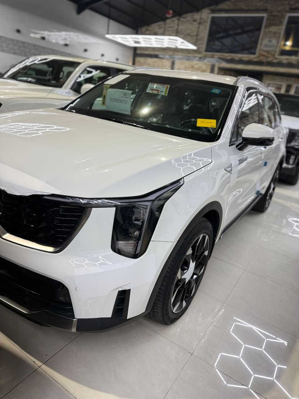 اسلام عليكم 
للبيع 
سورنتو 2025 
ماشيه 15 الف 
معروف مواصفاته 
مكفوله كفاله عامه 
إلا ستفسار ***********
