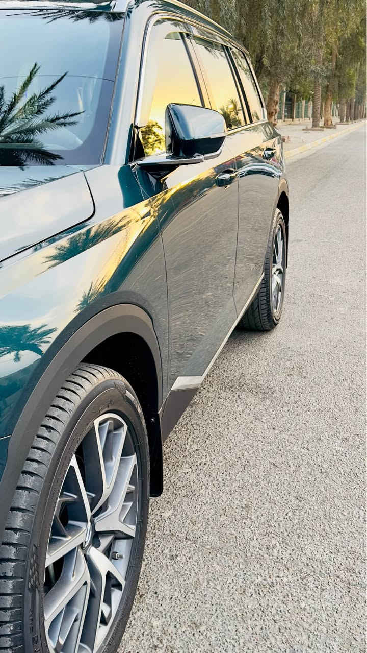 🚗 للبيع – GAC GS8 فئة GT

📍 الموقع: [بغداد-المنصور]

📅 الموديل: [2024]

🛠️ الحالة: [مستخدمة - عداد الكيلو متر  10,000]

💚 اللون: [زيتوني]

🔧 المحرك: 2.0L تيربو

⚙️ الكير: أوتوماتيك 8 نمره (8-speed automatic AT)

🪑 المقاعد: 7 مقاعد الداخل اسود – المقاعد جلد فاخر لون اسود وزيتوني

🇨🇳 فئة GT ا– (FWD / 2WD)

المواصفات:

✅ شاشة كبيرة 14.6 إنج Apple CarPlay

✅ شحن الهاتف {Wireless}

✅ رادار أمامي وخلفي

✅ حساسات امامي وخلفي 

✅ داش كام بلادي 

✅ كاميرات 360° عدد 5

✅ تشغيل بصمة + دخول ذكي

✅ صندوق كهرباء

✅ تشغيل السيارة عن بعد 

✅ ويل كب حجم 20

✅ اشارة بالمرآة 

✅ تبريد مقاعد الأمامية 

✅ سقف بانوراما

✅ مثبت سرعة ذكي + شفتات ستيرن

✅ أنوار LED أمامية وخلفية

✅ مكيف مستقل خلفي 3 قطع  شركة AISIN اليابانية

✅ نظام صوتي فاخر

✅ وسائد هوائية (Air bag)عدد 10 

✅ بصمة عدد 2 

الاضافات : 
1- واقيات مطرية مال شركة اصلي 
2- مطريات نفس لون السيارة
3-ارضيات اضافة لارضيات السيارة الاصلية

2 تبديلات دهن وفلتر مجاناً  ضمان شركة 5 سنوات 

ملاحظة : بيها شخط صغير باب السايق مال خباثة و رصعه بالصندوق كما موضح في الصورة 

💰 السعر المطلوب: 38 مليون 

📞 التواصل وتساب : [***********] بغداد, العراق
