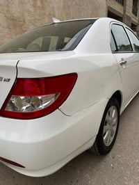 اخوان بيوادي نوع F3  موديل 2013  رقم ديالى مشروع وطني سنوية 28  محرك و...