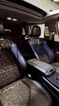 تويوتا هايلاندر بلاك ادشن 2024 خليجي ضمان شركة ساز  يعني لا صيني و لا سعودي يختلف
ضمان 8 سنوات وصيانة مجانيه لمدة سنتين شامله دهن وفلاتر
رقم بغداد بأسمي 
هايبرد ماشية 19 الف  قابل للزيادة 
فول مواصفات GLE  بلاك ادشين
فتحة سقف / تشغيل بصمة 
صندوق كهرباء 
أنظمة قيادة 
حساس امامي خلفي 
كشنات جلد وكشن السائق كهرباء 
ويل اسود مري شفط اسود 
بردات ابواب 
شاحن وايرلس 
مرايا تعتيم 
بعد بيها مواصفات واضحه بصور 

سعر السياره 60.000.000 مليون وبيها مجال
الأعزاء؛ عاجبك السعر اتصل معاحبك اترك المنشور 
***********  اتصال أو واتساب
