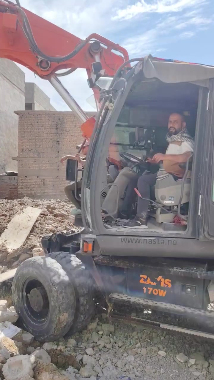 تفليش الدور والمباني القديمه ورفع الانقاذ وحدل سبيس بمواده يعني ماخذ فلوس في جميع أنحاء ديالئ تصال علئ رقم ***********
