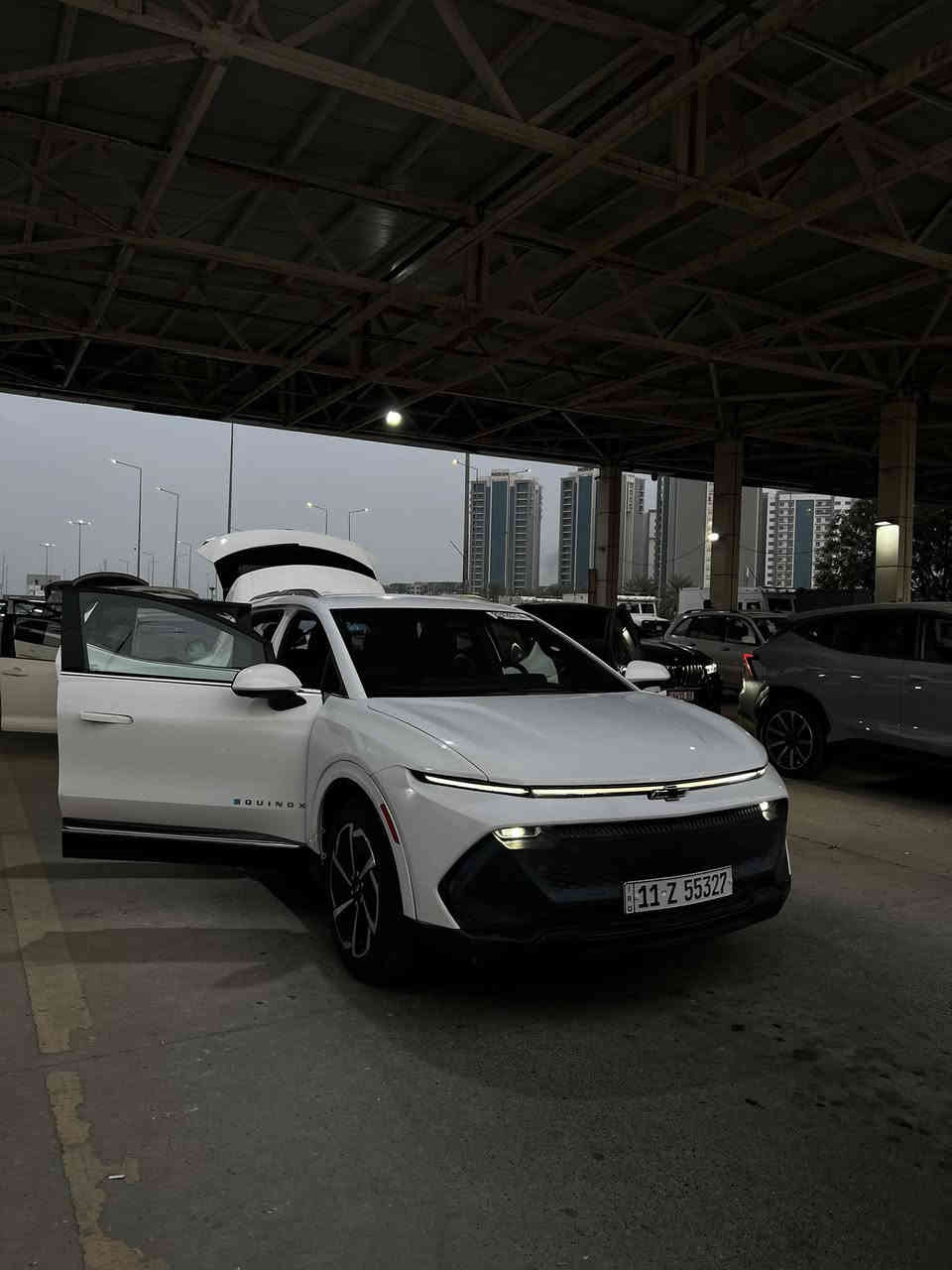 للبيع شوفرليت ايكوينكس 2024 EV
رقم بغداد 
سياره جاهزه بدون نقص 
بدون ارباك 
تمشي بل شحنه الواحده 560كيلو 
حادثه بسيط كلش 
لدات داخليه 36 لون 
شاشته جبيره كلش 
داخله نفس التاهو 2025بل ضبط 
سياره حلوه وتخبل 
مكانه بغداد اليرموك 
السعر 220ورقه 
***********
