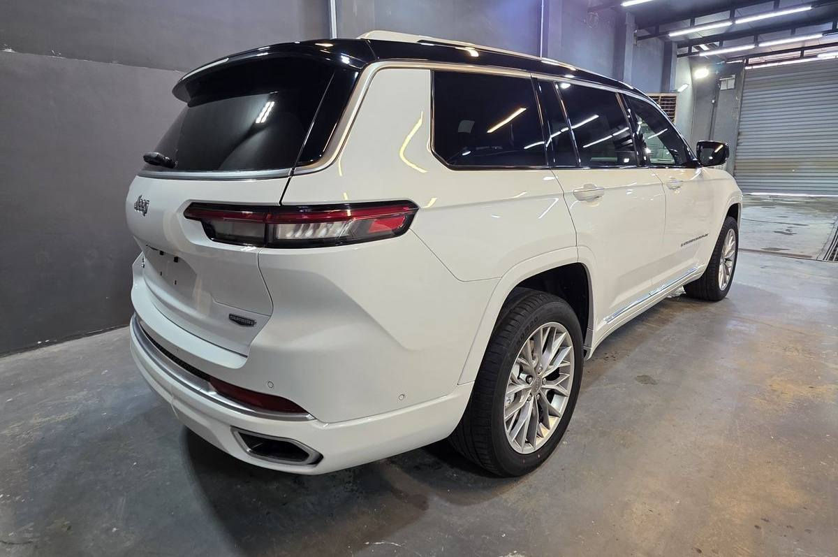 جيب سومت 2023 وارد امريكي بدون ايرباك تصليح وكالة دعامية نفس اللون صبغ جاملغ بنيد بيه تكحيل و PDR

🟪 السعر  :: الطلب في التعليقات ويوصلك مباشرة ✍️ 📩                                           فقط على الصفحة مو على كروب🌐

محرك 6 سلندر 3600
قير 8 سرعات
رقم بغداد باسمي
بدي طويل 6 ركاب
ويل كب 20 انج
ماشية 16000 ميل وقابلة للزيادة
مكان السيارة ميسان العمارة

رقم الشاصي
1C4RJKEG4P8703408

رقم صاحب السيارة
***********
