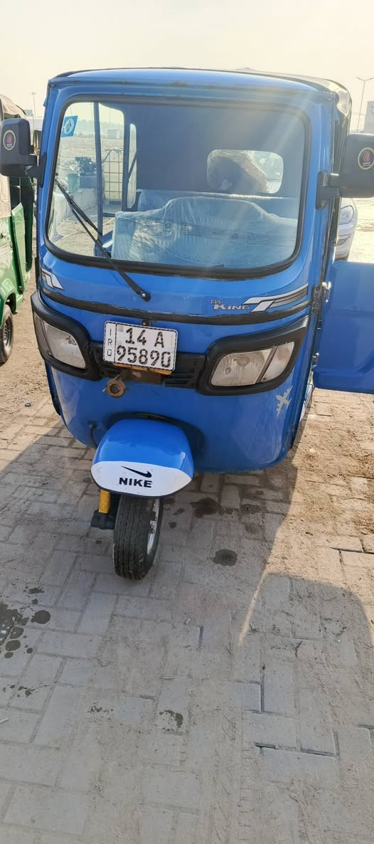 تكتك 22 رقم سنويه للبيع انجليزي بصره 

البودي حلو لا ضربه قويه ولا معجون المحرك بس والفات مبدل جاهزه بصره حيانيه 60 قرب جامع سيد نعمه 

السعر 6650 وبيها مجال كلش قليل رجاء اللي ما يشتري لا يعلق *********** مقطع فيديو موجود
