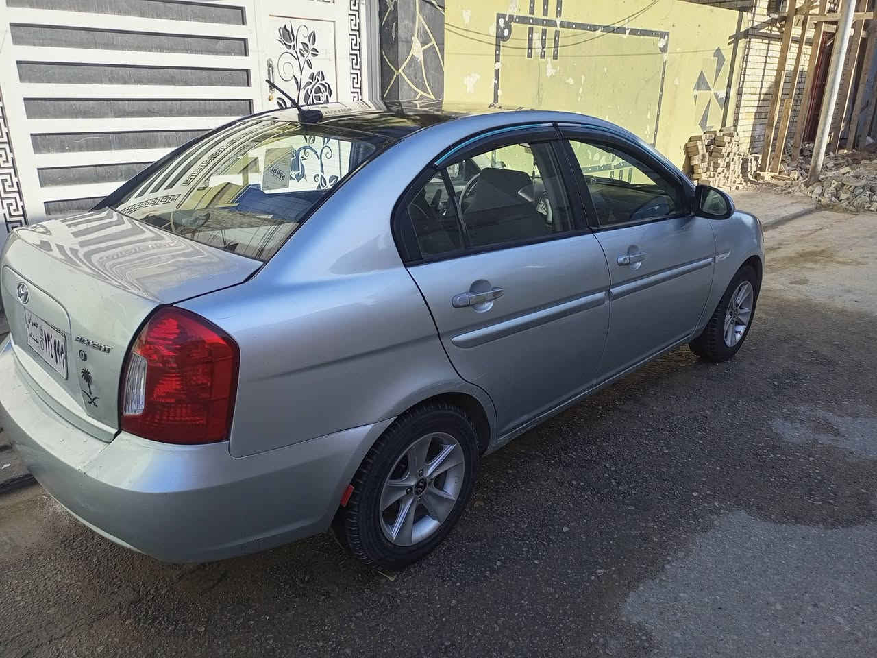 للبيع
اكسنت موديل 2008 سيارة مصبوغة عام جماليه مكفوله من ضربه قويه تخم تاير جديد 
رقم بغداد صاعده هزه باقي بس معامله تكملهه بغداد مالكهه يمي بالنجف ويريد مداور 
السعر 68 الخاص مفتوح 
***********
