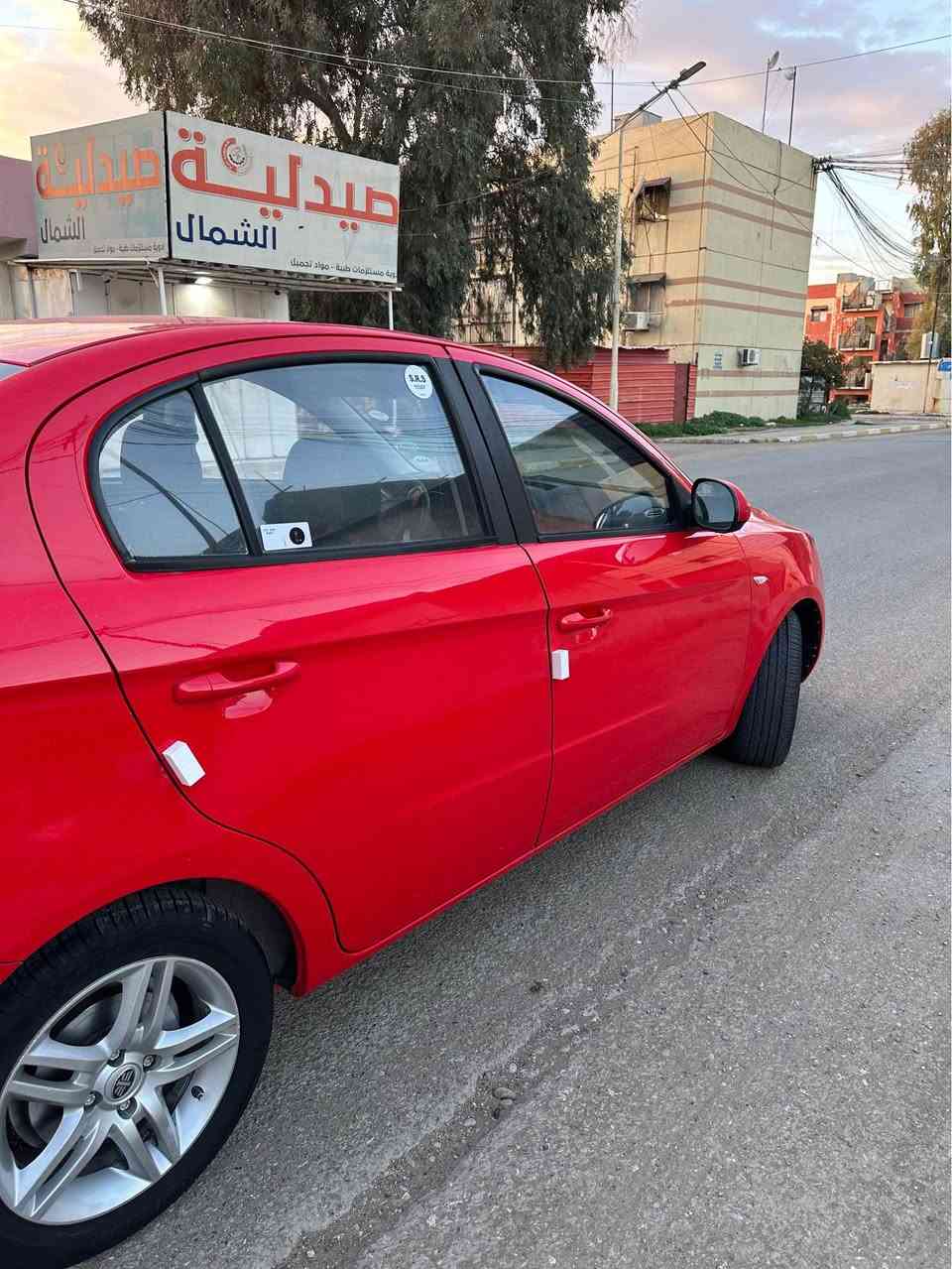 السعر مناسب 67ورقه 

للبيع سياره فاو اولى  موديل 2013 رقم مشي 90 اربيل  سنويه وهزه ورقم وبراد كل جديد شرط تحويل وكاله سنويه جديدثاني يوم سياره جديده كلش وكلها على وضع شركه مملعوب بيها ومتعبانه ابد كير ومحرك شرط ممفتوح  بدون صوت وصرف وبخار ونضوح ادوانز مابيها سحبها حلو ونشطه فول مواصفات فول اتوماتيك بطاقه بانزين موجود تخم تاير جديد باطري جديد صدر جديد  محرك مالها زنجير مرغوب ونضام الكير ميكانيكي   
 صبغ ضربه شخوط  مكو باقي كل بشرط فحص لايتات جديد  تبريد تدفيه كل تمام ⚫️ مكان كركوك واسطي *********** كركوك, العراق
