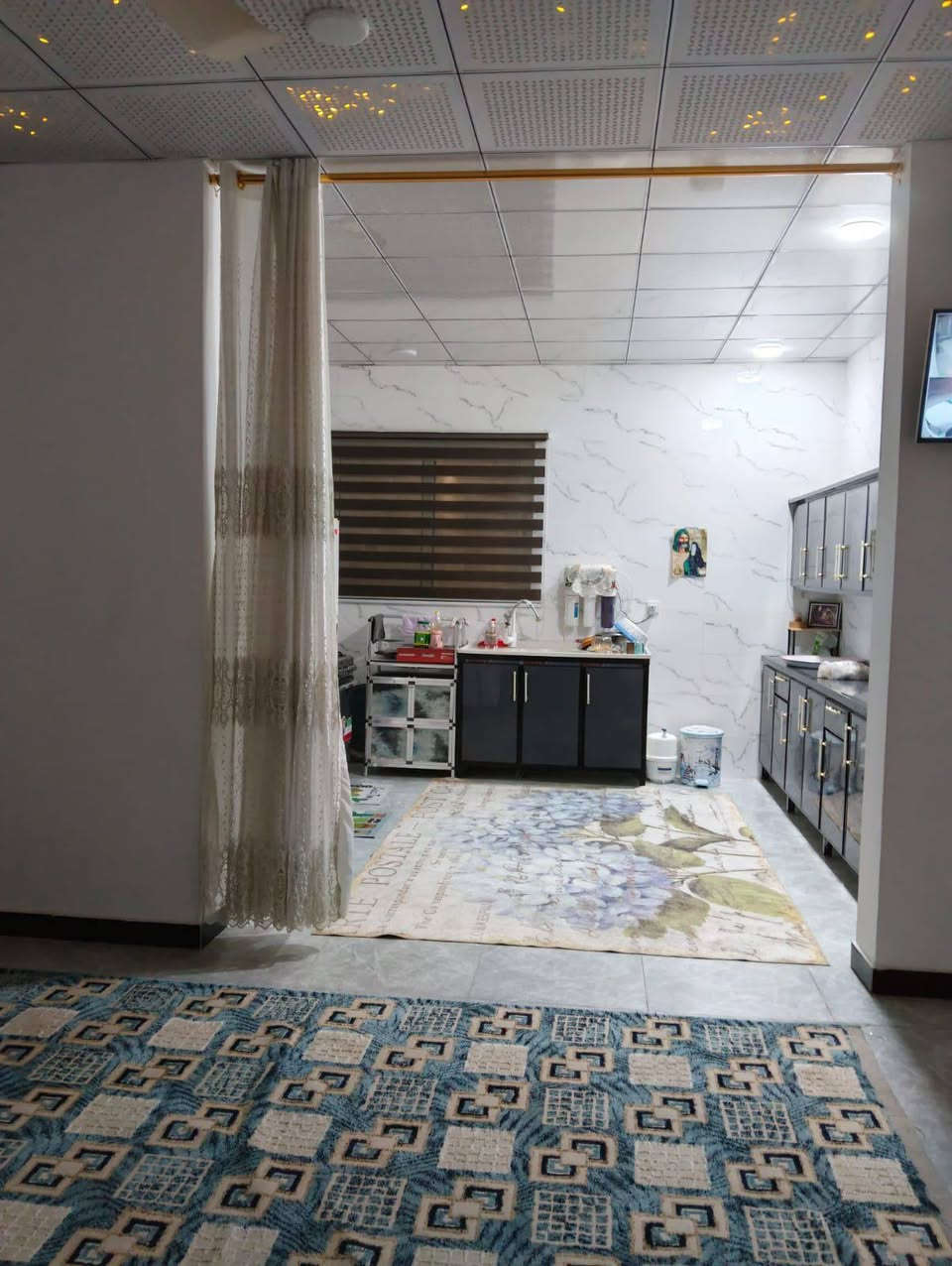 السلام عليكم
دار في مجمع الخير للبيع
#يتكون:3غرف صاله مطبغ برانيه حمامات خارجيه داخليه حديقه كراج سيارات
#مساحه: 200 متر
#مطلوب اسكان :105 
للأستفسار ↙️⬇️↘️التواصل 
🏠🏠🏠🏠🏠🏠🏠🏠🏠🏠
#مكتب_السراج_للعقارات_و_المقاولات
***********📞
📍عنوان المكتب 📍السماوة _تقاطع الحيدرية _محلات ملعب المثنى
