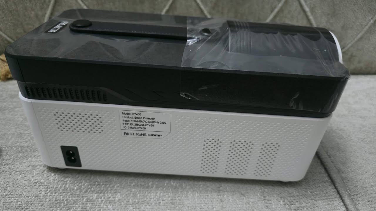 . جديد ما مستخدم
HY 450
السطوع: 900 وحدة ANSI. 

دقة العرض: يدعم دقة 8K (كمصدر) ودقة أصلية 1080P. 

ميزة العرض: فائق القصر (Ultra Short Throw) بنسبة 0.6:1، مما يتيح عرض صورة كبيرة من مسافة قريبة. 

نظام التشغيل والميزات: يعمل بنظام أندرويد 11، ويحتوي على ميزة الإزاحة التلقائية (Auto Offset)، والتركيز الإلكتروني، ودعم WiFi 6 و BT5.4.


**إذا كنت صاحب هذا الإعلان وتريد حذفه لأي سبب، رجاءا أرسل رسالة إلى الدعم الفني**