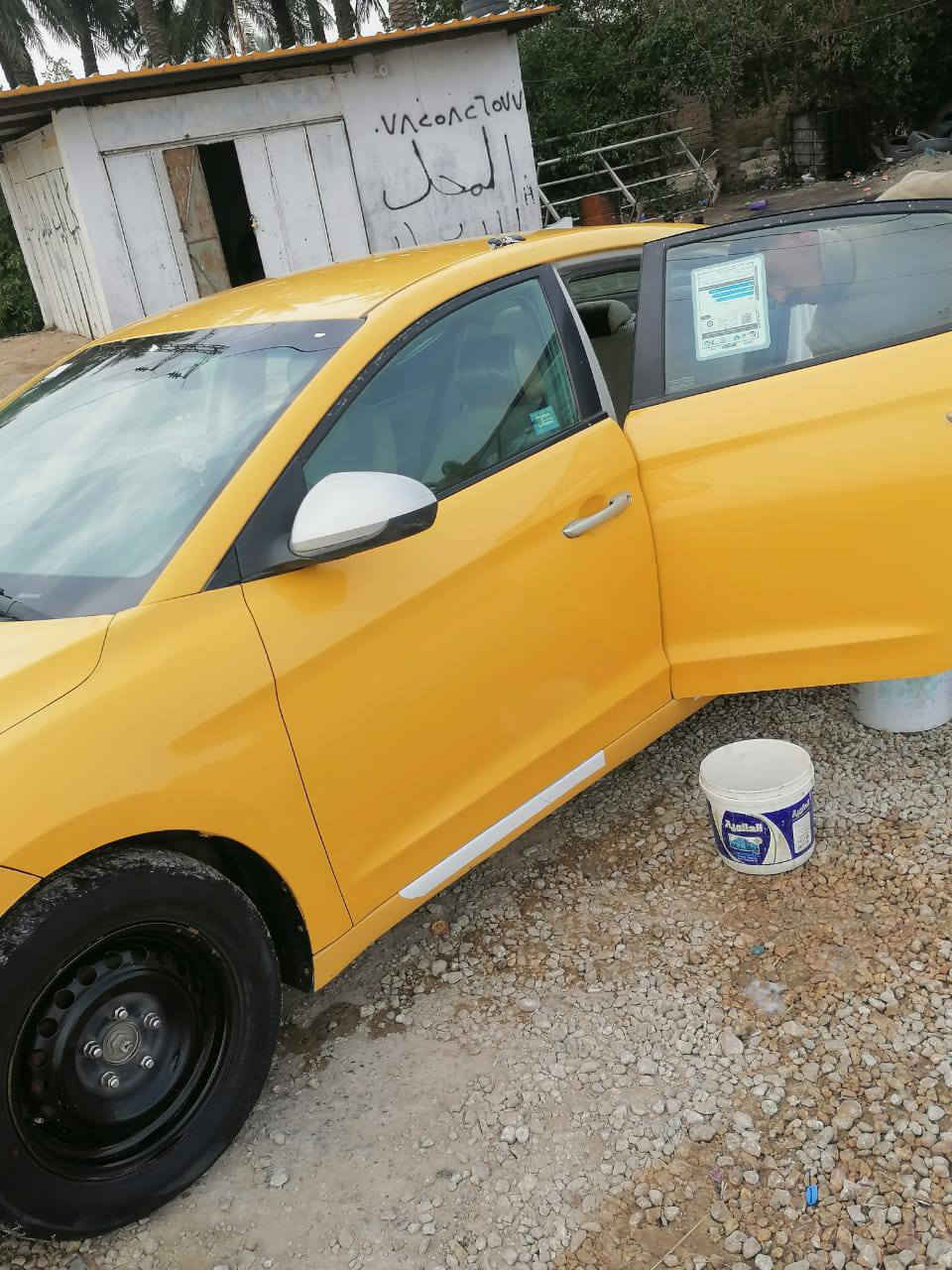 السلام عليكم
للبيع النترا موديل 17
الون برتقال مصفر 
ماشيه 115
حادث جاملغ وبنيد بدون دواخل 
رقم بغداد بسمي 
جاهزه كير حداديه مكينه  تايرات 
السعر 125$
للاستفسار الاتصال ***********
