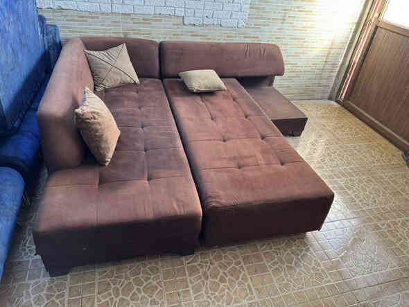 ديوان تركي سعر الواحد 240 الف
عنوان اربيل بختياري 

***********  /***********
