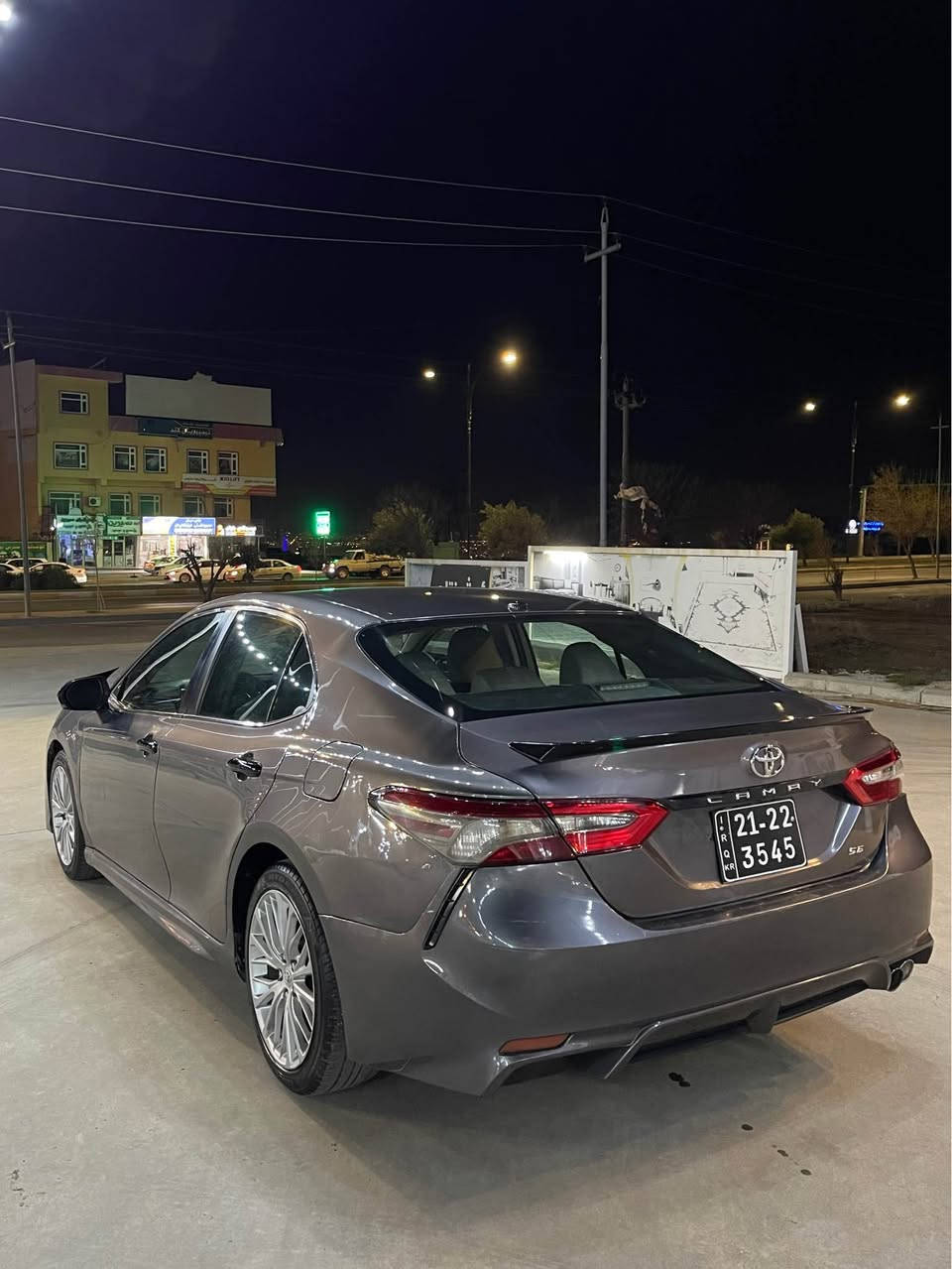 تۆيتا کاميری 2018 SE  مواسە فات ئە مريکی ساخ ساخە سەيارەکە گێرو مە کينە بە شەرت  چوار پارچە بۆياخى ئه مريكايه  داعمو ليدراوى نيه پێشی کەپسە    بێ ڕەقەمی دوبە يە   

سعرى 102$ گەڵا
***********
*********** السليمانية, العراق
