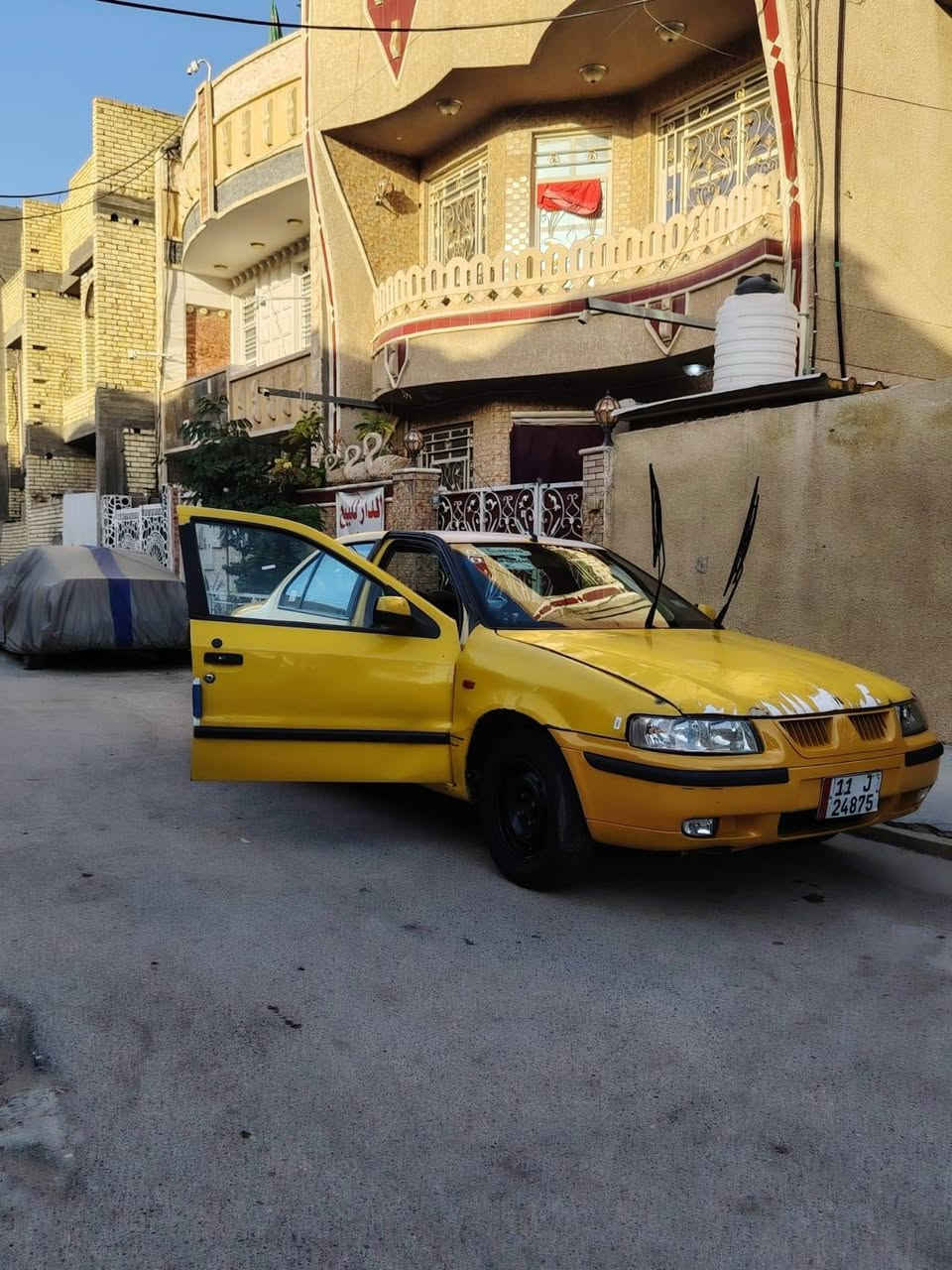 سلام عليكم سياره سمند البيع موديل 2009 سياره بأسمي هيئه غرامات مصفره هزه جديده قبل شهر صاعده هزه تخم تاير جديد جوه سياره صدر خلفي امامي جديد دوشمه الفرو جوه دوشمه الفرو دوشمه جلد كاعيه جلد كلج جديد قمجي كلج جديد فيتم وقاعده جديده باتري جديد الكيجات كلهن يشتغلن ناصي زنون وعالي شمسي وسياره بيها شاشه تبريد ثلج 🥶 ماطورت ومعا مرواح جديده  كير ومكينه خير من الله نواقص سياره( بيها مشط بس صوت بي يعني مو ثكيل كلش الستيرن يعني خفيف) ضربه بلبجم بس ماوصله دواخل ابددد وبيها ضربه بلجملغ لخلفي مال سايق موضحه بصوره وبجم جديد مشتري كامل اشاره خلفيه لد قويه واشاره أماميه برتقلي قويه وهاي سياره كدام العين والكشر كدام العين الله شاهد كبل لشارع يعني سياره جاهزه كلش سياره مكانها بغداد الشعب حي البساتين رايدها 24 وبيها مجال


**إذا كنت صاحب هذا الإعلان وتريد حذفه لأي سبب، رجاءا أرسل رسالة إلى الدعم الفني**
