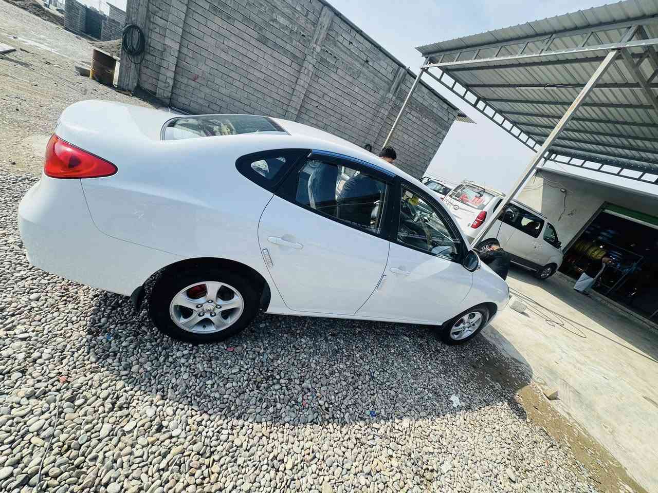 السلام عليكم 
لبيع النتره  مقدس2010 شاشه ليزري فول مواصفات 
بيه طخات 2 خفاف دكشن عالي 
بجم كبس  كير محرك شرط 
سعر 120نقد فقط 
***********
