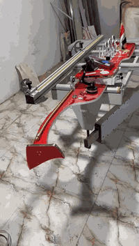 من بيكم يرغب بشراء دشبول كافة السيارات أو جملة أو مفرد هذا رقم موباي...