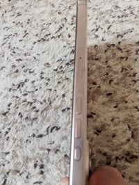 آيفون ١٦ برو ماكس • ٢٥٦ • بطارية ٩٢