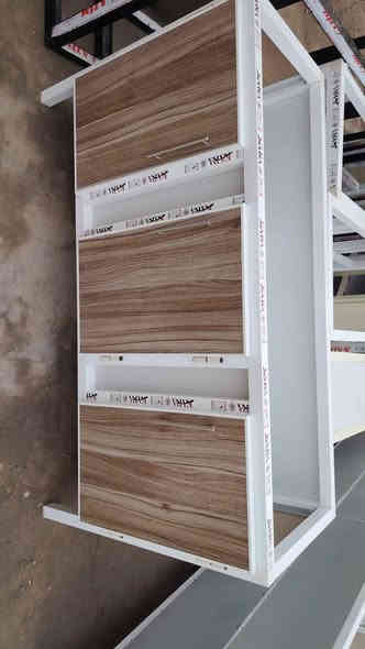 معمل العزم التركي⚡
لعمل كافة الألمنيوم وديكورات
للاستفسار :*********** عمارة
