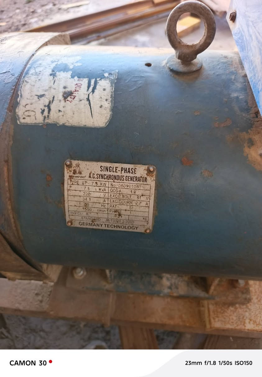 السلام عليكم مولد ١٠ حصان رأس توليد ٧٫٥ كيفي شرط الشغل مداخل تصليح سعر ٥٠٠ مكان النجف لتواصل ماسنجر أو اتصال ***********
