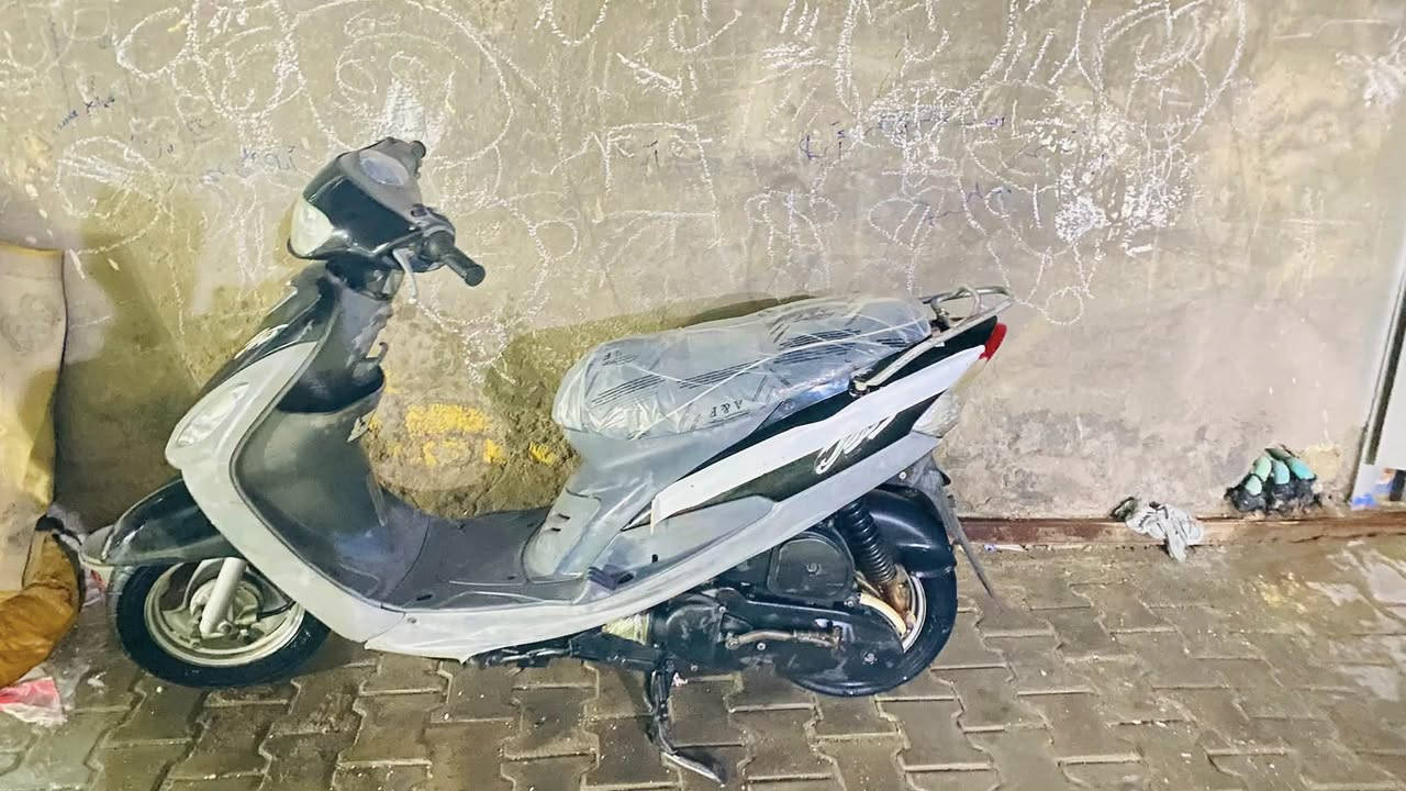 السلام عليكم دراجه ماكس للبيع السعر 500وبيها مجال المكان السماوه للاستفسار (***********)
