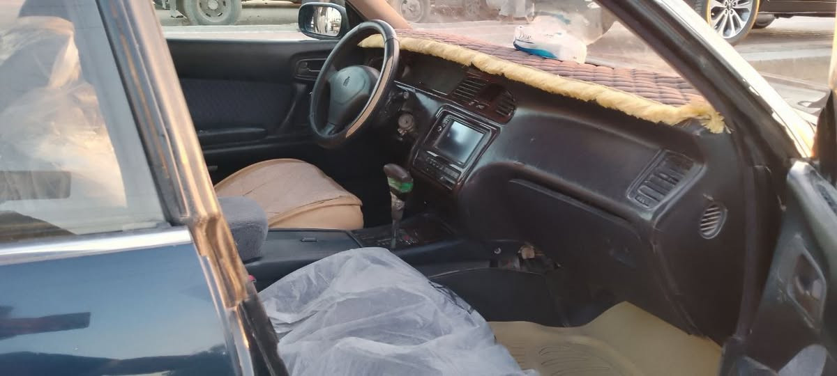 بطه منفصل 94 بسمي رقم بغداد لون نيلي سياره انظف من صوره 
كير مكينه VVt ثنين ونص حداديه كهربائيات 
تخم تاير بور كشنات كهرباء. جاهزه
كفاله من الكص ونقل وضربه
مداوره سنويه هزه لل28
سعره 47مجال قليل 
***********
