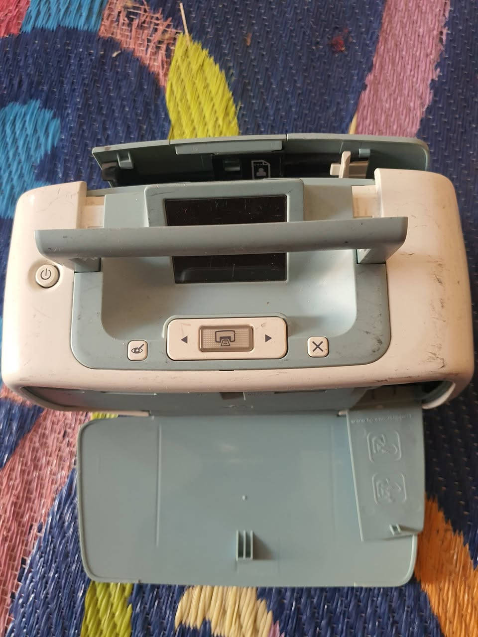 طابعه للبيع متروكه فتره ومانستخدمه السعر 40 الف بيه مجال مابيه كيبل تشغيل التواصل على الخاص


**إذا كنت صاحب هذا الإعلان وتريد حذفه لأي سبب، رجاءا أرسل رسالة إلى الدعم الفني**