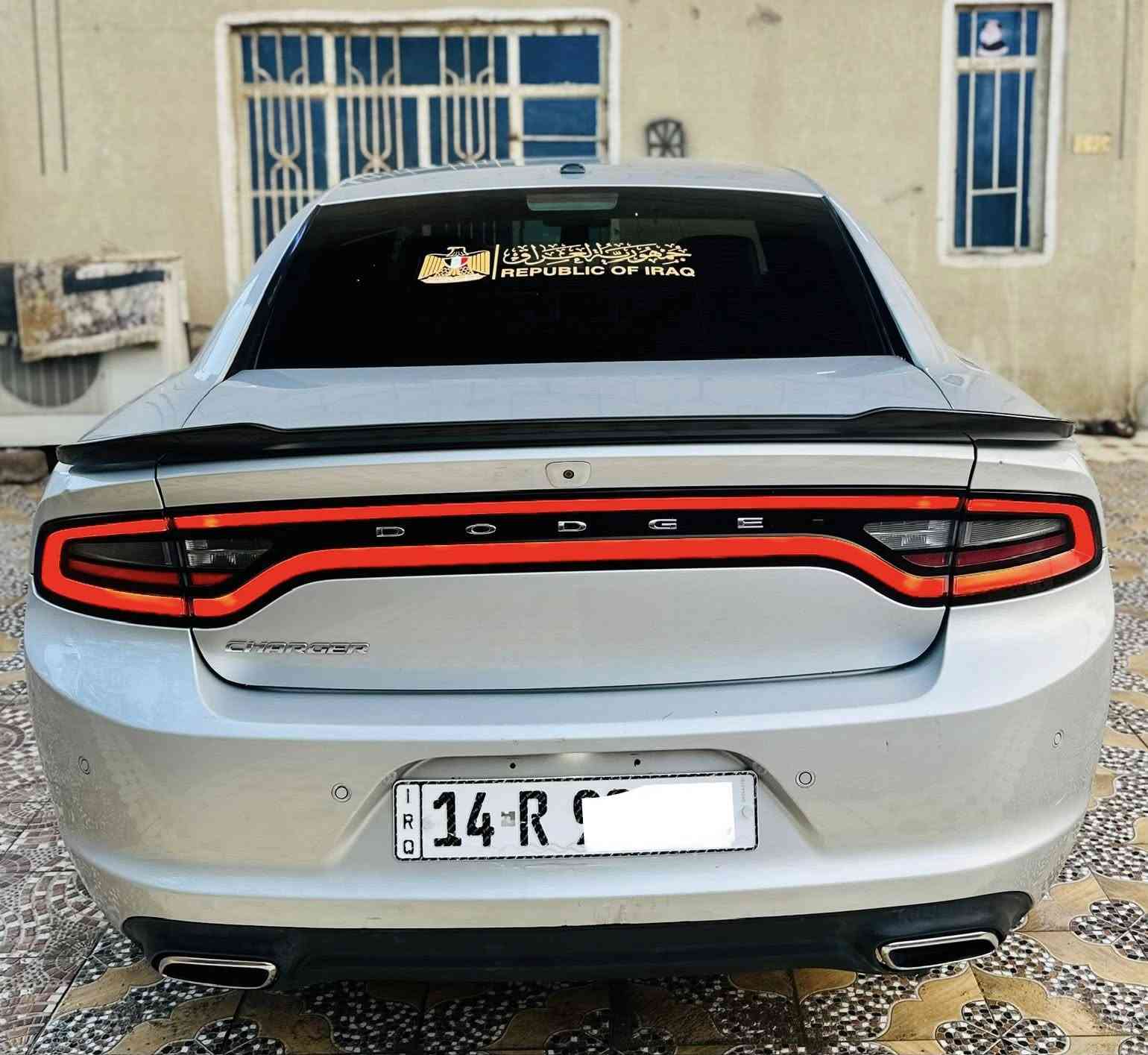 سلام عليكم 
دودج جارجر مديل 2021 
رقم بصره سنويه جديده لغاية 2028 تحويل ثاني يوم بسمي
مواصفات sxt فول ماعدا فتحه شاشه كبيره كشنات كهربائيه تدفئة تبريد جلد مكينه 3600 V6 حساسات كامره دواره ويل 18 sxt بلادي
(ضربتها جاملغ امامي جهة سائق فقط ونص باب خلفي صبغ بل عراق اثر شخوط وباقي كله كفاله من فتح وصبغ شرط فحص) سياره كارتون جديده كلش حداده تخم تاير جاهزه مجهزه 
(مكان البصرة قضاء القرنه)
(سعر 210 بيها مجال قليل لشراي بدون كسران بل سعر الي مايعجبه منشور يعبره )
رقم هاتف/(واتساب او اتصل)
***********
