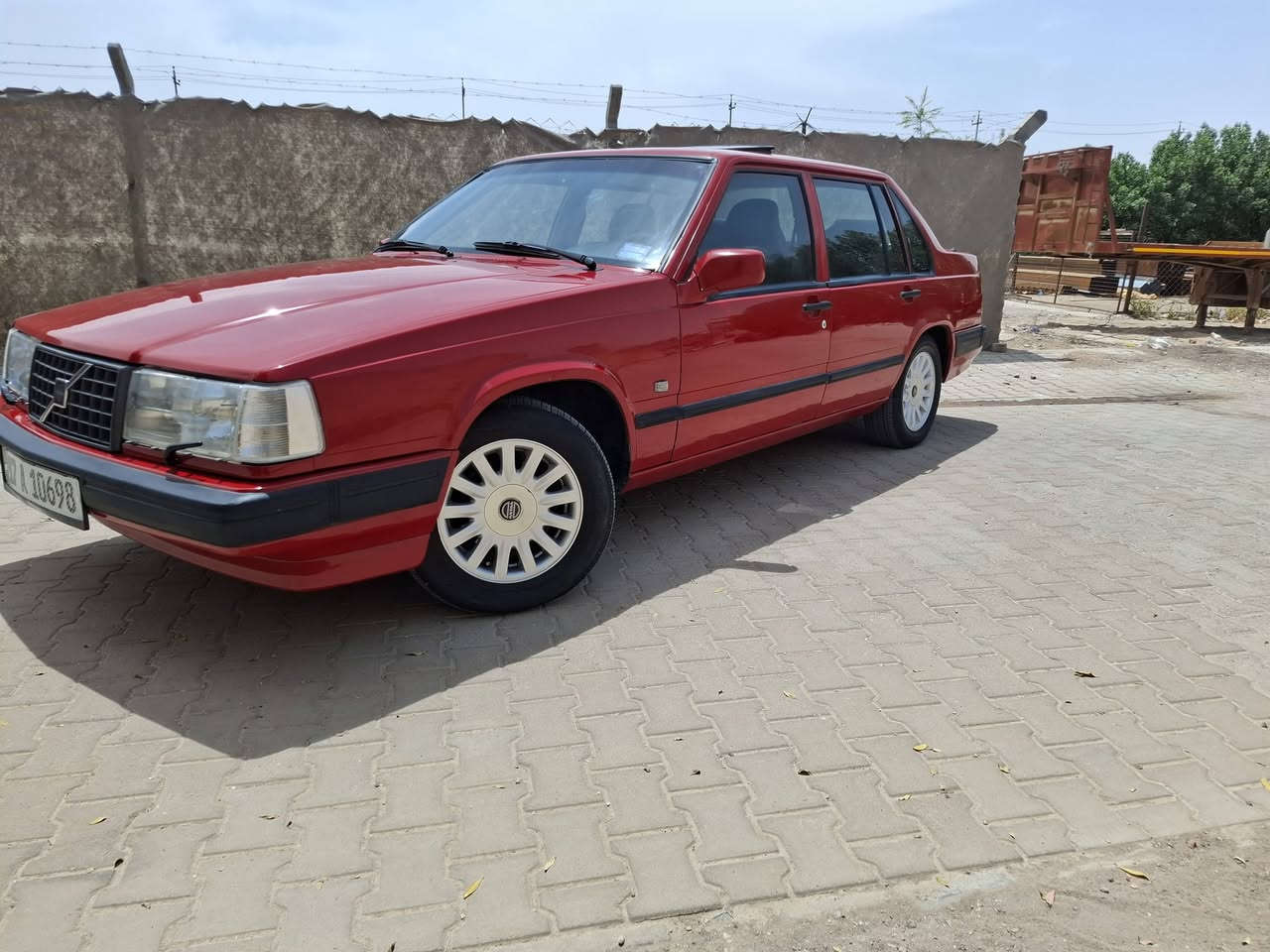 السلام عليكم فولفو 940 مديل 96 فول موصفات فتحه كشنات جلد كهرباء بطاين صاج 
ويل 98 شباج مربعات السياره جديده مكفوله منل ضربه والخياس مصبوغه صبغ عام تعمير درجه اولى تبريد ثلج 
كير اومكينه حاويه مكينه صفر جاج تيربو كهربائيات كلهه شغاله 
تخم ضفاير جدد حداديه امامي وخلفي جديد تخم تاير باتري كله جديد السياره رقم مثنئ دولي مشروع وطني بسمي وين ميعجبك احولك سنويه لل 31  مكان السياره نجف مكتب الرشيد السعر 80 الشراي يتصل ***********
