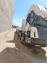 سكانيا 2005 كير اوتوماتيك كير و مكينه و اكسل وشاصي كفاله عامه العربانه...